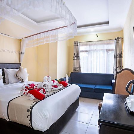 Chambai Hotel Naivasha Luaran gambar
